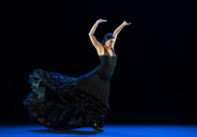 flamenco dancers